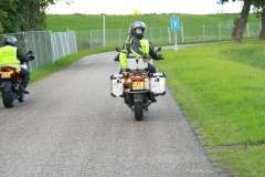 1Y9B5683